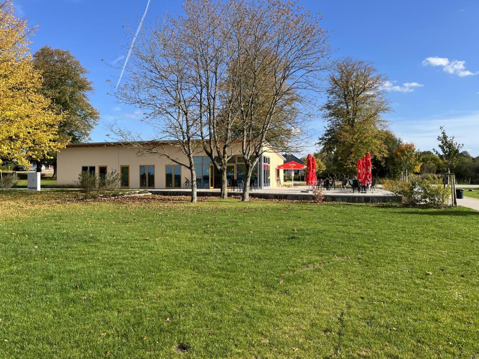 Alleenhuus Warin Exterior photo